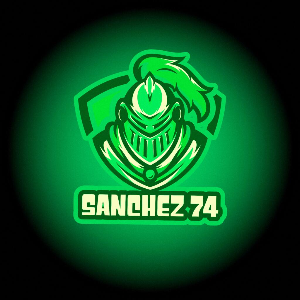 Зелёный логотип с головой рыцаря в шлеме с плюмажом и надписью SANCHEZ74 на фоне щита