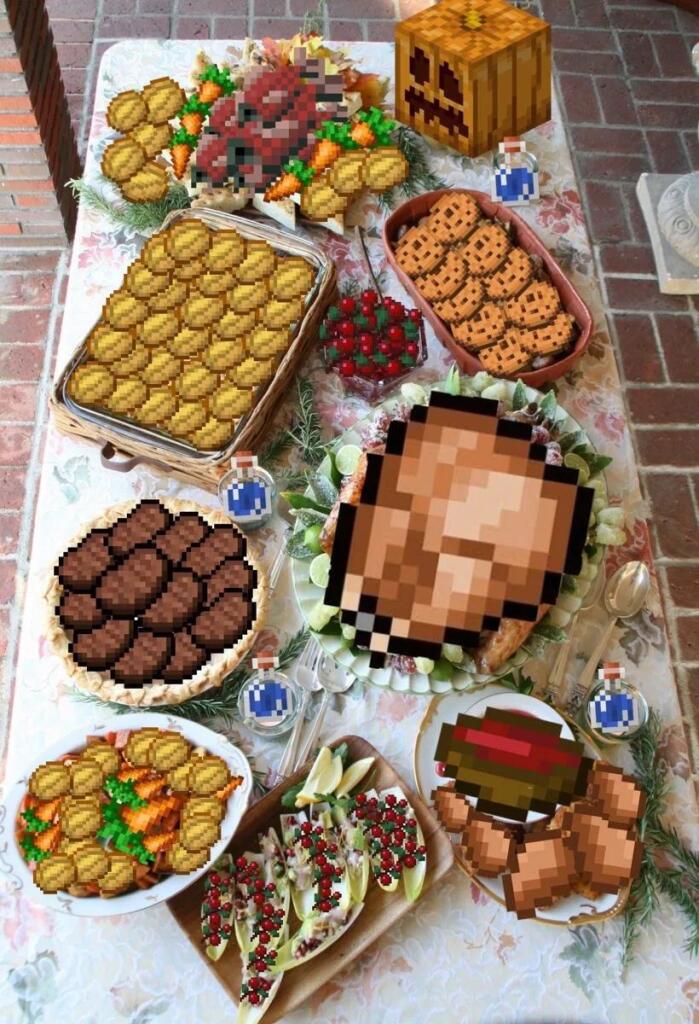 Праздничный стол, на котором еда заменена на пиксельные иконки предметов из игры Майнкрафт